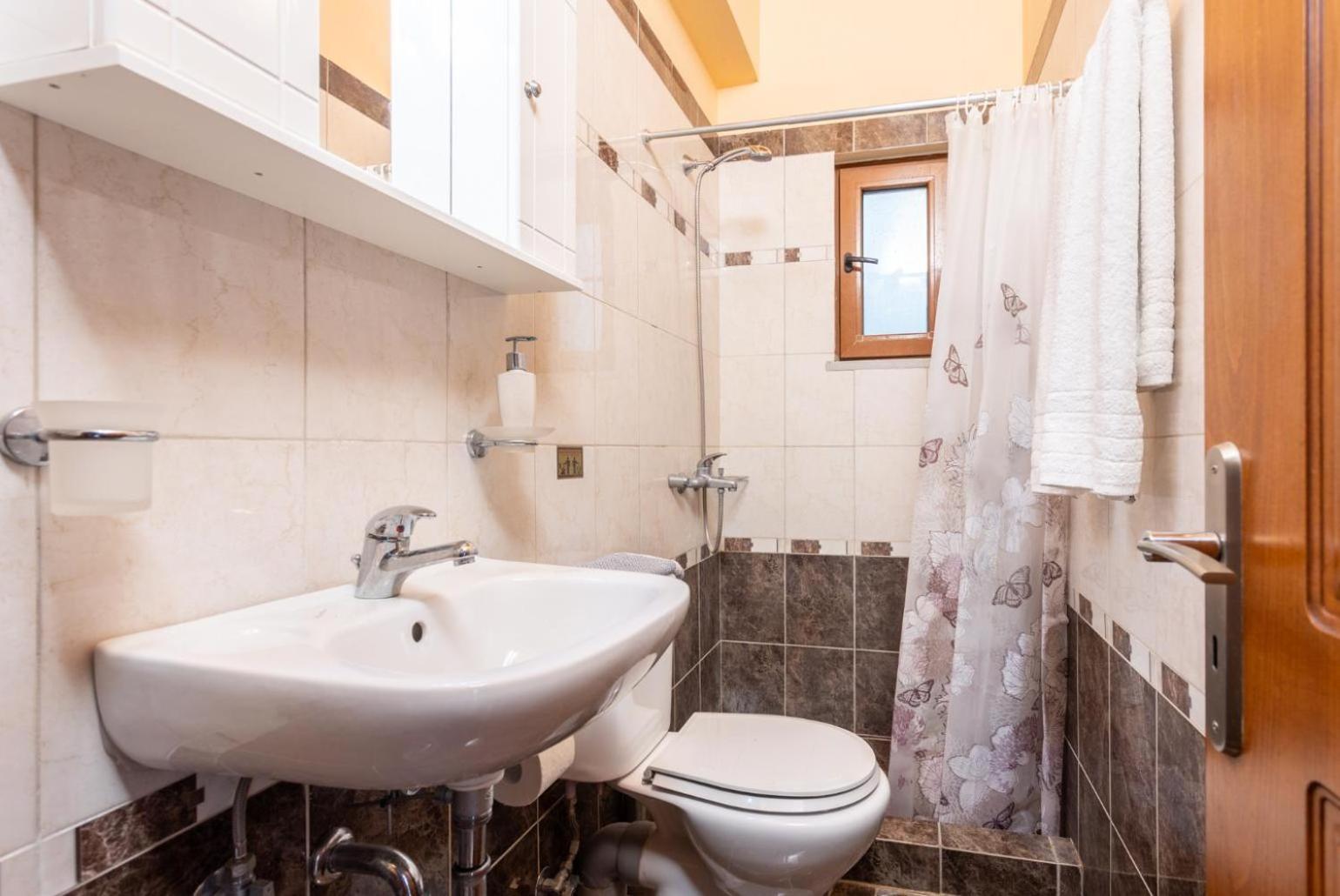 Villa Yeraki Dhrapanítika Exteriör bild
